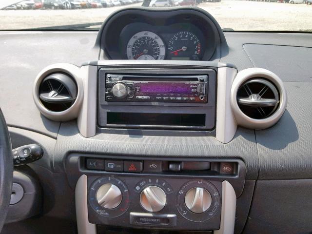 JTKKT624460153100 - 2006 TOYOTA SCION XA SILVER photo 9