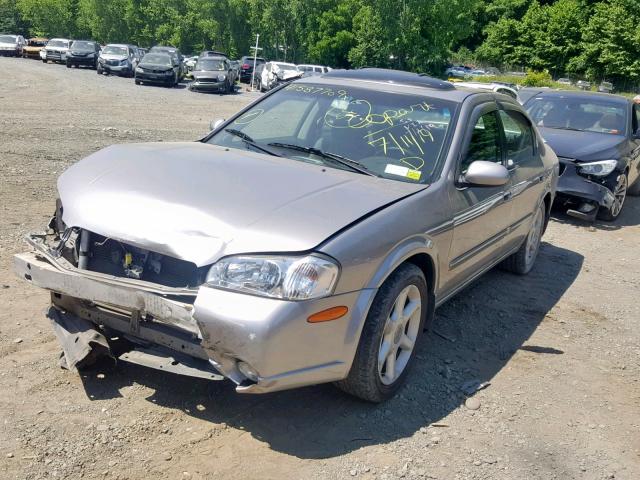 JN1CA31D71T841989 - 2001 NISSAN MAXIMA GXE GRAY photo 2