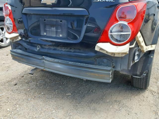 1G1JA5SH3D4128340 - 2013 CHEVROLET SONIC LS 黑色 照片 9
