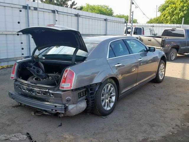 2C3CCACG1CH173145 - 2012 CHRYSLER 300 LIMITE GRAY photo 4