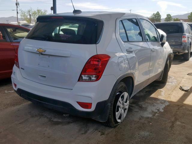 3GNCJKSB9JL149569 - 2018 CHEVROLET TRAX LS WHITE photo 4