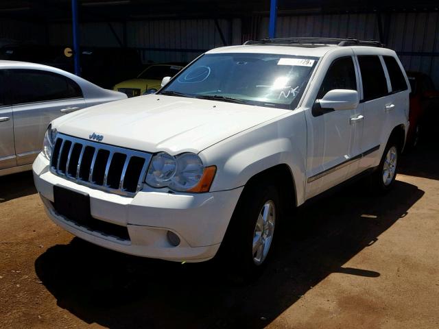 1J8HR58N68C162806 - 2008 JEEP GRAND CHER WHITE photo 2