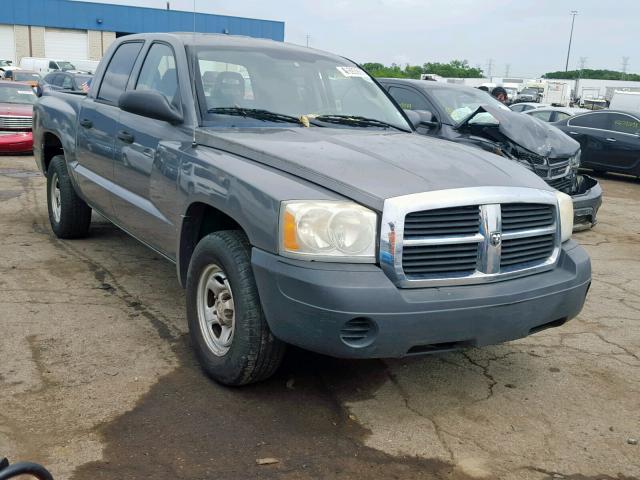 1D7HE28KX5S338318 - 2005 DODGE DAKOTA QUA GRAY photo 1