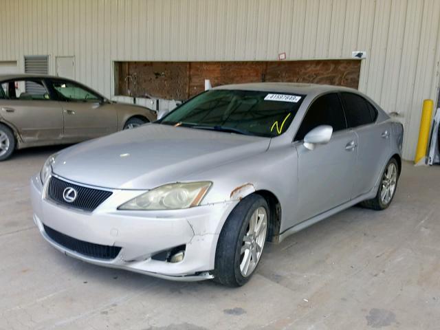 JTHBK262665014177 - 2006 LEXUS IS 250 SILVER photo 2