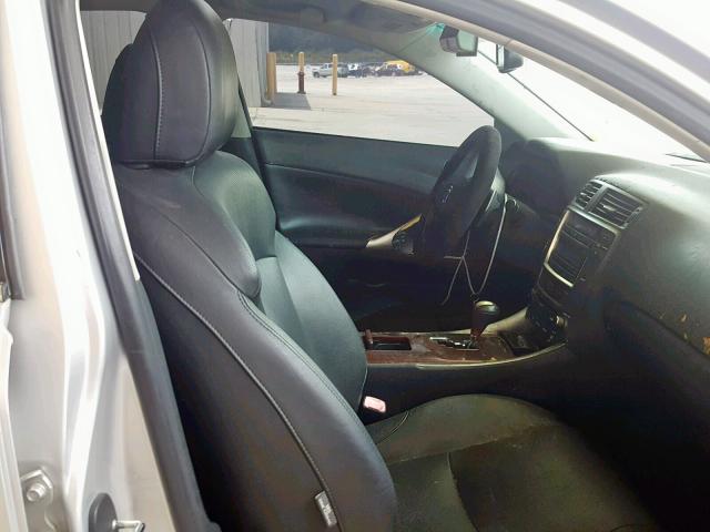 JTHBK262665014177 - 2006 LEXUS IS 250 SILVER photo 5