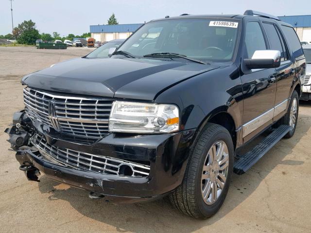 5LMFU27558LJ02246 - 2008 LINCOLN NAVIGATOR BLACK photo 2