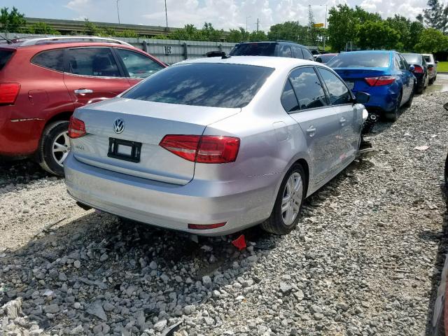 3VW2K7AJXFM242249 - 2015 VOLKSWAGEN JETTA BASE SILVER photo 4