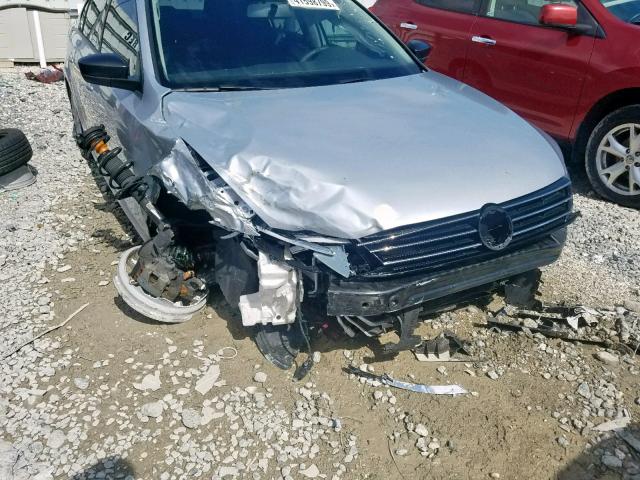 3VW2K7AJXFM242249 - 2015 VOLKSWAGEN JETTA BASE SILVER photo 9