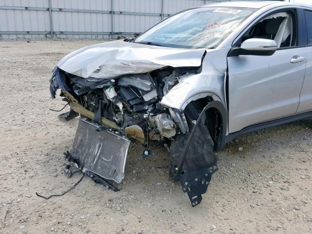 3CZRU6H58GM753159 - 2016 HONDA HR-V EX SILVER photo 9