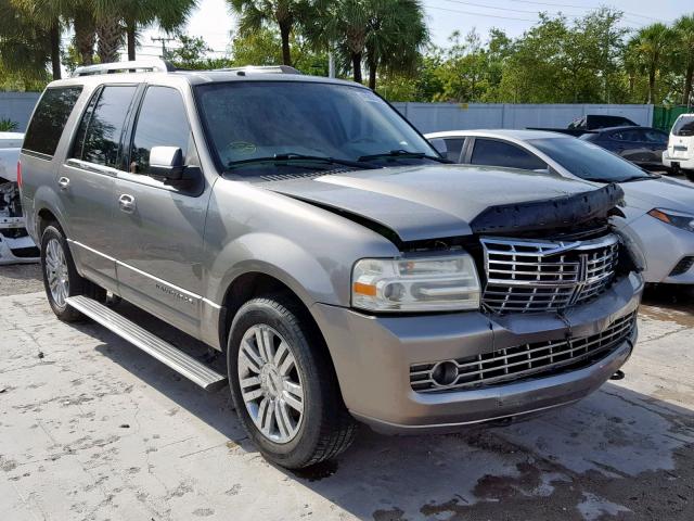 5LMFU28528LJ07032 - 2008 LINCOLN NAVIGATOR 银色 照片 1