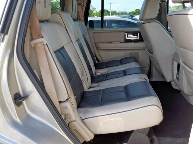 5LMFU28528LJ07032 - 2008 LINCOLN NAVIGATOR 银色 照片 6