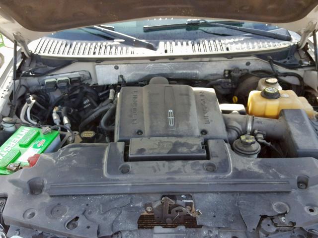 5LMFU28528LJ07032 - 2008 LINCOLN NAVIGATOR 银色 照片 7