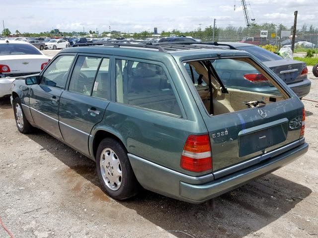 WDBEA92E5SF299466 - 1995 MERCEDES-BENZ E 320 GREEN photo 3