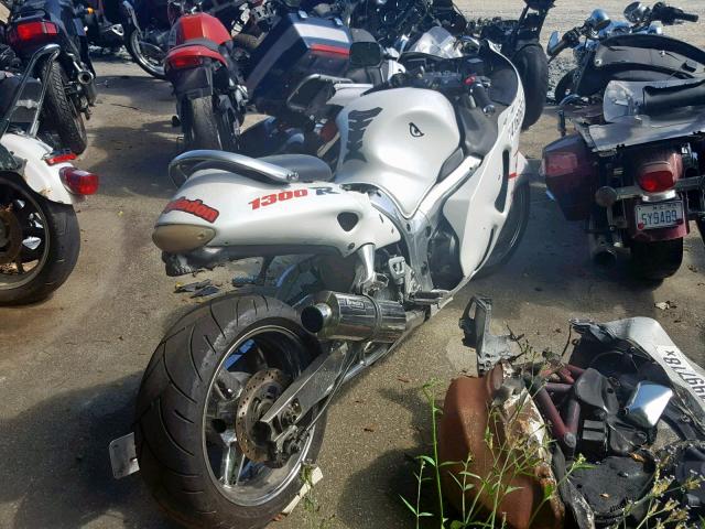 JS1GW71A7Y2104749 - 2000 SUZUKI GSX1300 R WHITE photo 4