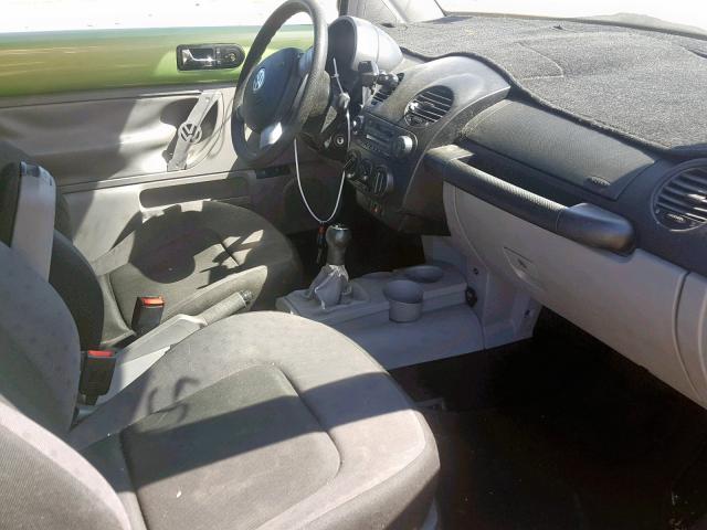 3VWCC21CXYM458174 - 2000 VOLKSWAGEN NEW BEETLE GREEN photo 5