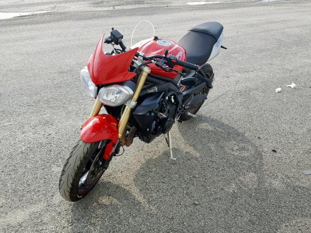 SMTL02NE3GT728435 - 2016 TRIUMPH MOTORCYCLE STREET TRI RED photo 2