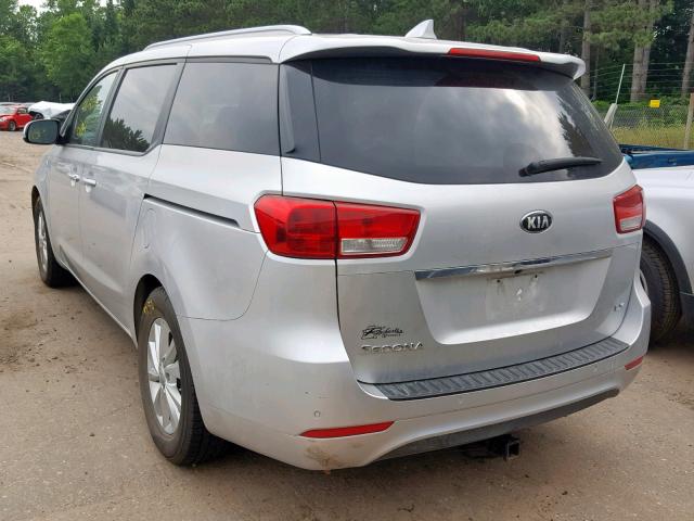 KNDMB5C18G6174211 - 2016 KIA SEDONA LX SILVER photo 3