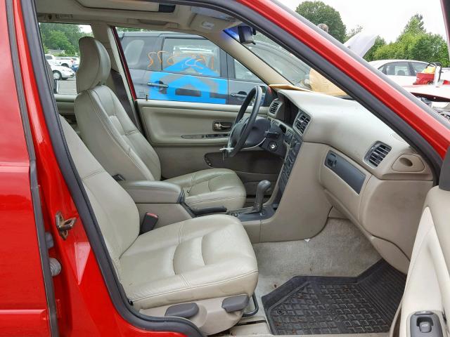 YV1LW5678W2444103 - 1998 VOLVO V70 GLT RED photo 5