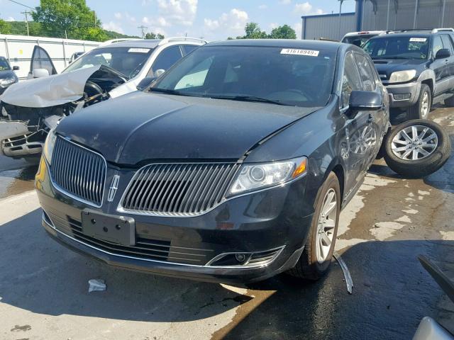 2LMHJ5NK9FBL01560 - 2015 LINCOLN MKT BLACK photo 2