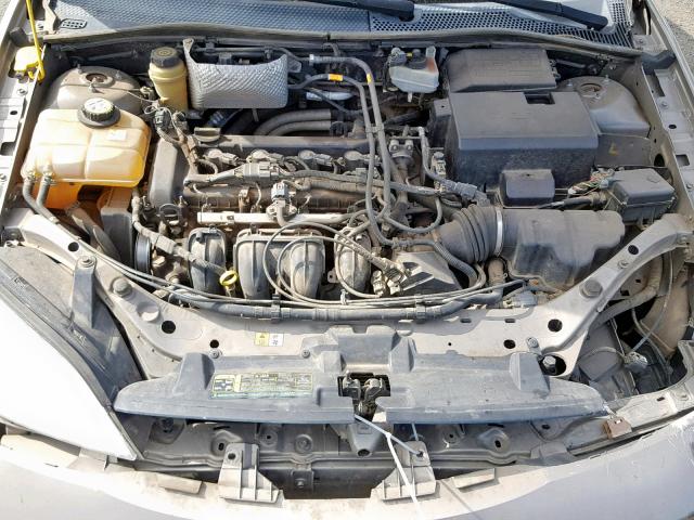 1FAFP34N75W265344 - 2005 FORD FOCUS ZX4 TAN photo 7