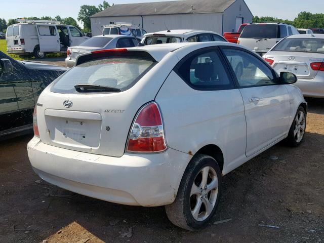 KMHCN36C87U032730 - 2007 HYUNDAI ACCENT SE WHITE photo 4