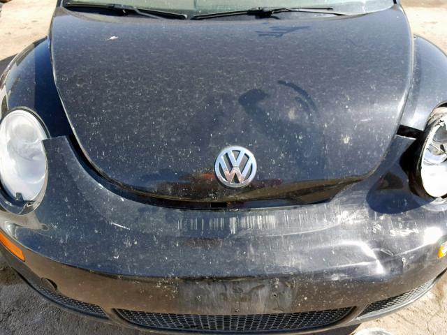 3VWRW31C79M517383 - 2009 VOLKSWAGEN NEW BEETLE შავი ფოტო 7