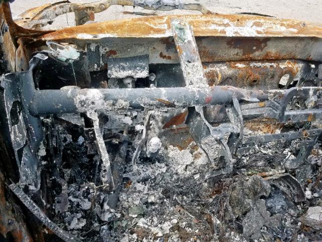 1C6RR7YTXHS566811 - 2017 RAM 1500 REBEL თეთრი ფოტო 8