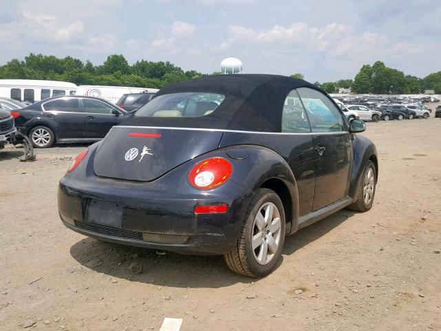3VWRF31Y57M408008 - 2007 VOLKSWAGEN NEW BEETLE შავი ფოტო 4