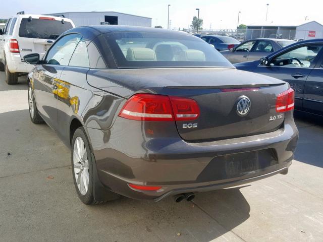 WVWBW7AH6CV009166 - 2012 VOLKSWAGEN EOS KOMFOR BROWN photo 3