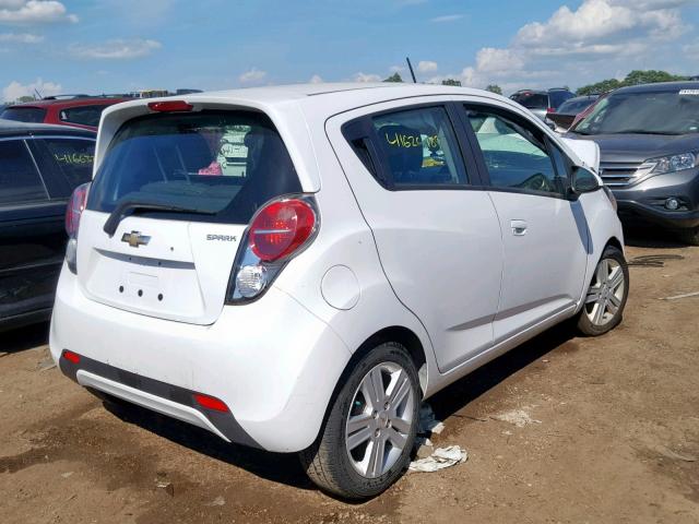 KL8CB6S94FC756338 - 2015 CHEVROLET SPARK LS WHITE photo 4