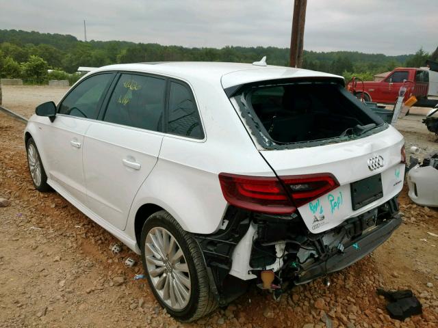 WAUTPBFF9GA101054 - 2016 AUDI A3 E-TRON WHITE photo 3