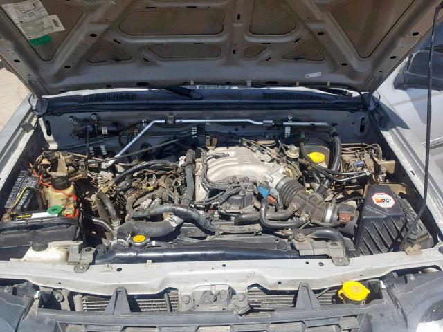 5N1ED28T44C657694 - 2004 NISSAN XTERRA XE SILVER photo 7