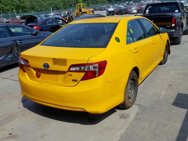 4T1BD1FK7DU073260 - 2013 TOYOTA CAMRY HYBR YELLOW photo 4