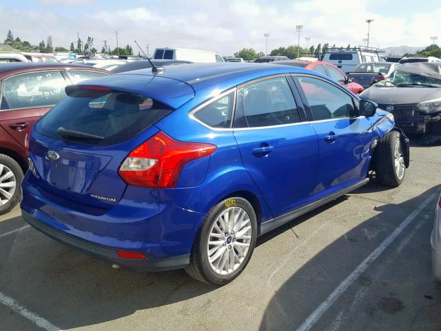 1FADP3N24DL170915 - 2013 FORD FOCUS TITA BLUE photo 4