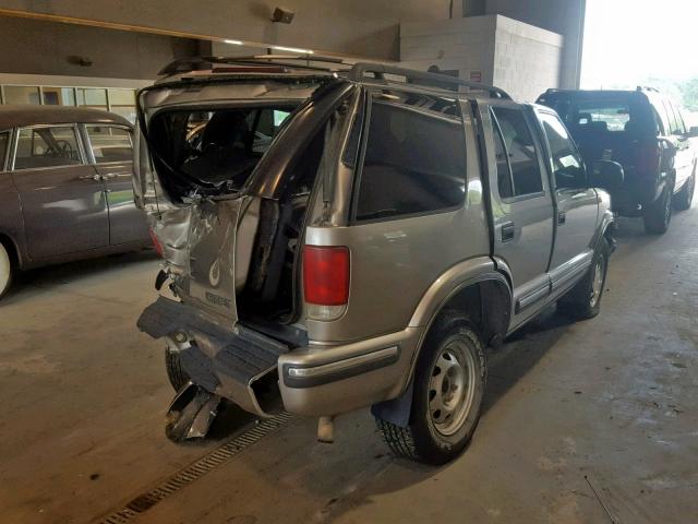 1GNDT13W7X2237489 - 1999 CHEVROLET BLAZER TAN photo 4