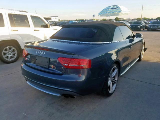 WAUCGAFH5BN011638 - 2011 AUDI S5 PREMIUM GRAY photo 4