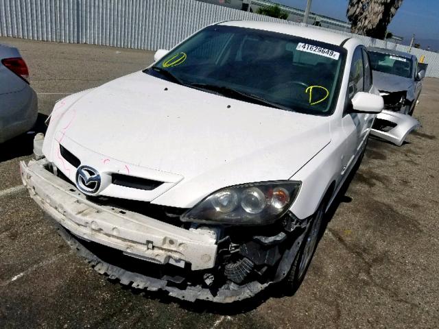 JM1BK344181167894 - 2008 MAZDA 3 HATCHBAC WHITE photo 2