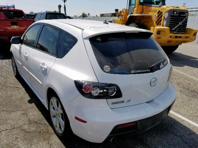 JM1BK344181167894 - 2008 MAZDA 3 HATCHBAC WHITE photo 3