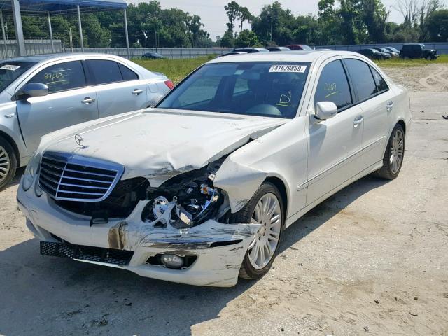 WDBUF56XX8B232072 - 2008 MERCEDES-BENZ E 350 WHITE photo 2