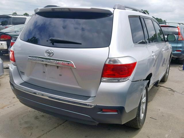 5TDZA3EH7DS037702 - 2013 TOYOTA HIGHLANDER SILVER photo 4