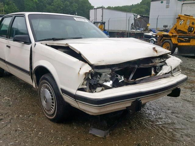 1G4AG54N5N6483049 - 1992 BUICK CENTURY SP WHITE photo 9