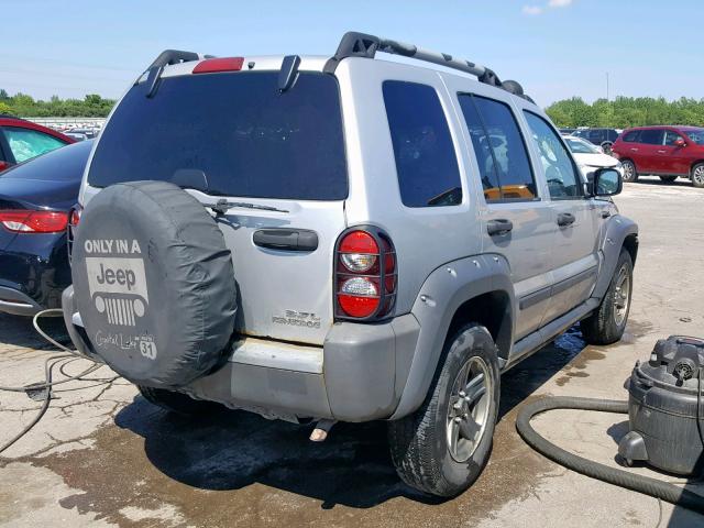 1J4GL38K36W125751 - 2006 JEEP LIBERTY RE SILVER photo 4