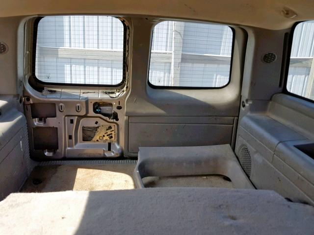 1GKFK16TX1J132761 - 2001 GMC YUKON XL K BEIGE photo 9