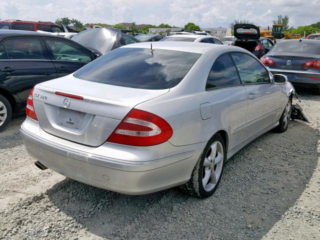 WDBTJ65J35F153845 - 2005 MERCEDES-BENZ CLK 320C SILVER photo 4