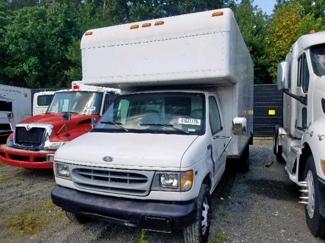 1FDWE35L9YHA11197 - 2000 FORD E350 WHITE photo 2