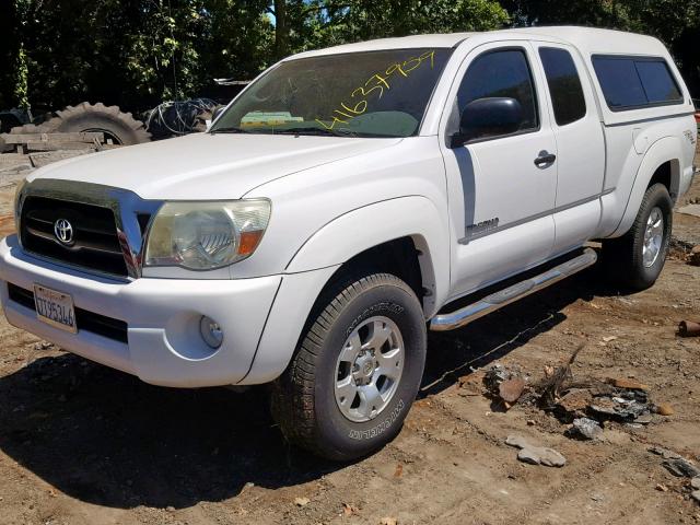 5TETU62N85Z133674 - 2005 TOYOTA TACOMA PRE WHITE photo 10