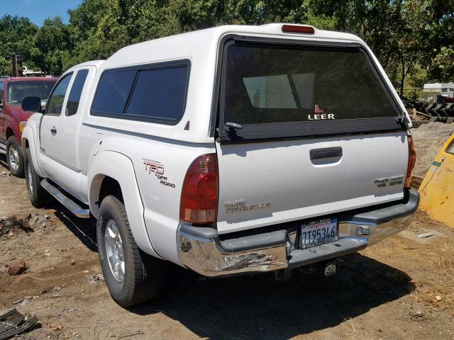 5TETU62N85Z133674 - 2005 TOYOTA TACOMA PRE WHITE photo 3