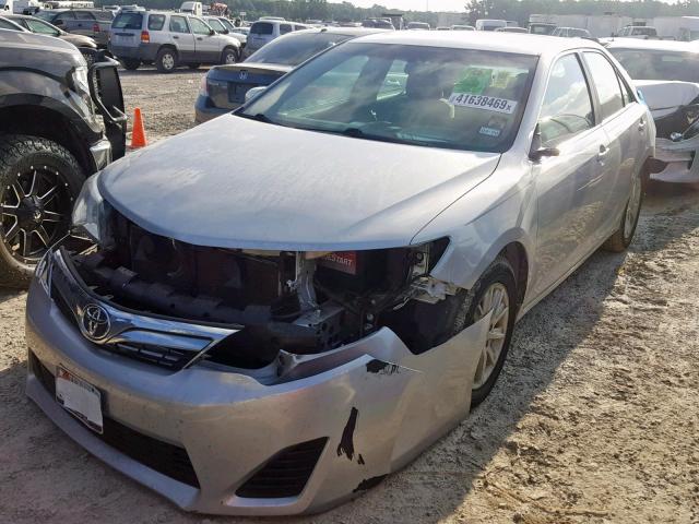 4T1BF1FK0CU062917 - 2012 TOYOTA CAMRY BASE SILVER photo 2