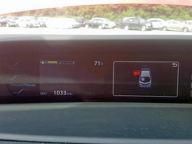 JTDKARFP3J3099766 - 2018 TOYOTA PRIUS PRIM 红色 照片 8