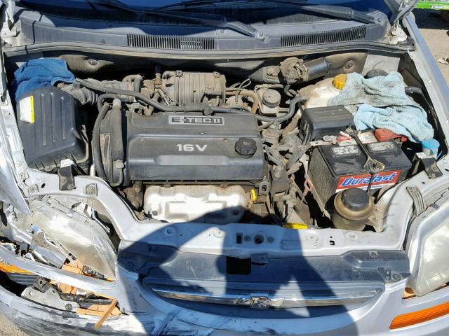 KL1TD56646B527411 - 2006 CHEVROLET AVEO BASE Сұр фото 7